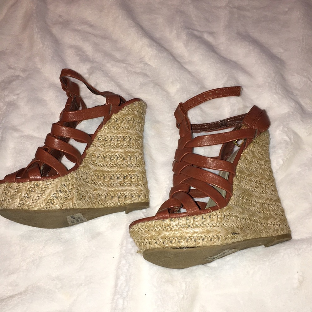 Wedges - Picture 2 of 4
